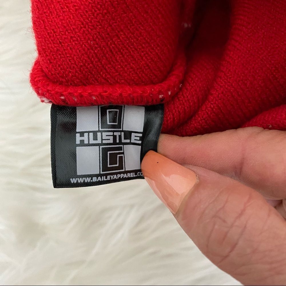 Bailey Apparel red Hustle print knit beanie - Picture 3 of 3
